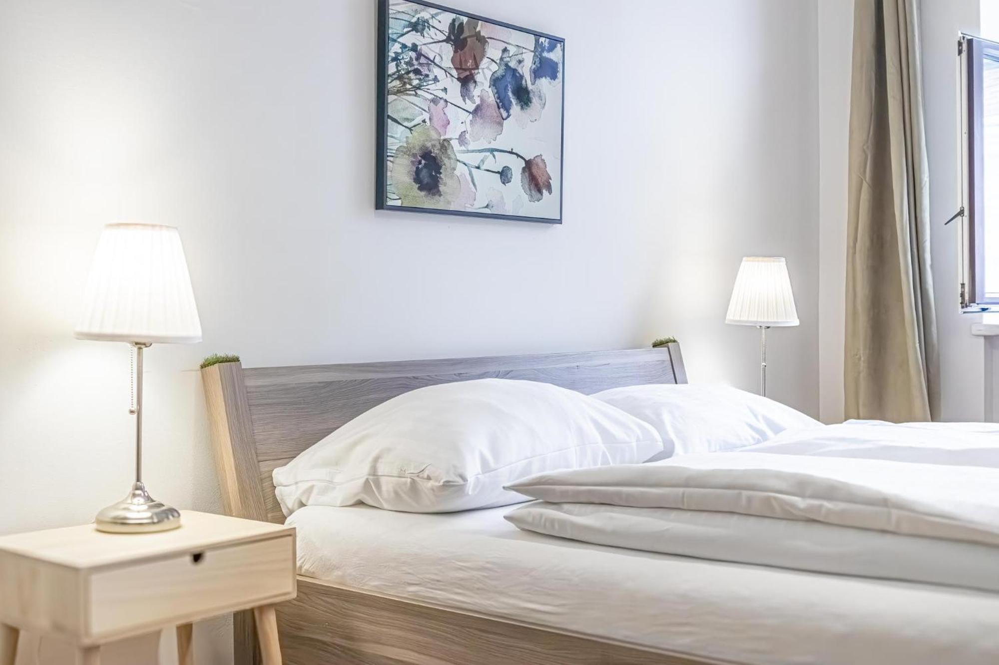 Comfortable 2br Apt.-near Wiener Stadthalle Apartment Vienna